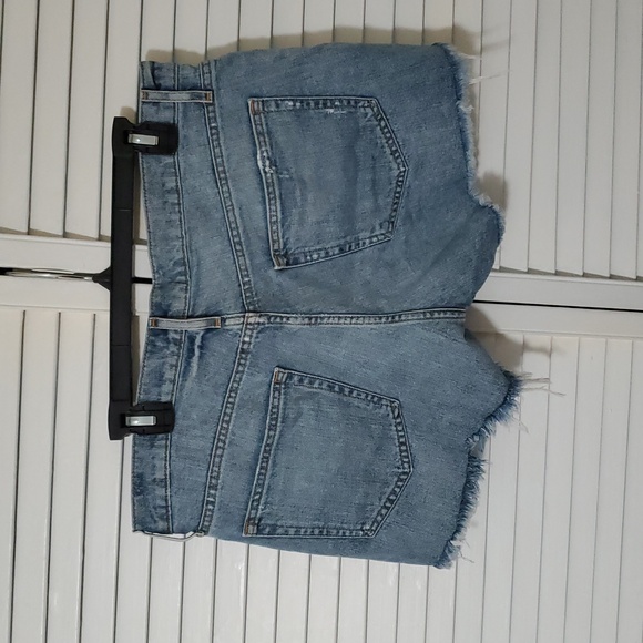 GAP Light Blue Distressed Jean Shorts - Picture 4 of 9